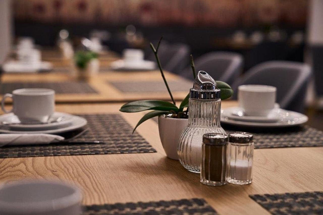 Zum Dallmayr Hotel Garni Berching Luaran gambar